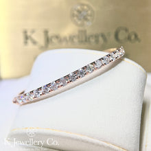 將圖片載入圖庫檢視器 Moissanite 12ct Full Paved Bangle 全圈莫桑石12卡手鐲