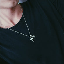 將圖片載入圖庫檢視器 Cubic Zirconia Cross Necklace 高碳鑽純銀雙十字架頸鏈