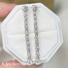 將圖片載入圖庫檢視器 Moissanite Twinkling Stardust Earrings 莫桑石閃爍星塵長耳環