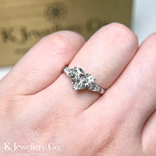 將圖片載入圖庫檢視器 Cubic Zirconia Heart Necklace / Ring 進口訂制高碳鑽肥心頸鏈戒指