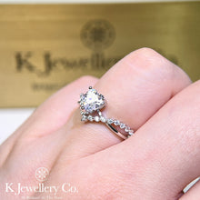 Load image into gallery viewer Moissanite Heart V-Crown Ring Moissanite Heart V-Crown Ring