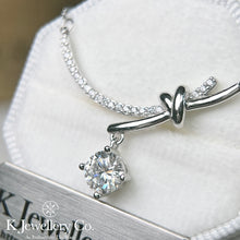 將圖片載入圖庫檢視器 Moissanite Knot 1ct Necklace 莫桑石Knot頸鏈