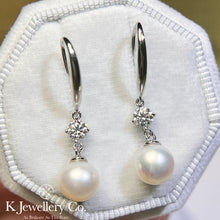 Load image into gallery viewer Moissanite Pearl Earrings Moissanite 30 points 8mm natural pearl ear hooks