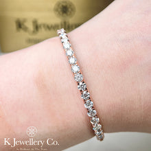 將圖片載入圖庫檢視器 Moissanite 12ct Full Paved Bangle 全圈莫桑石12卡手鐲