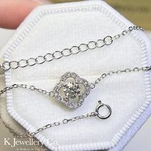 將圖片載入圖庫檢視器 Moissanite Lucky Clover Bracelet 莫桑石幸運四葉草手鏈