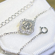將圖片載入圖庫檢視器 Moissanite Lucky Clover Bracelet 莫桑石幸運四葉草手鏈