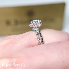 Load image into gallery viewer Moissanite Vintage Noble Ring Moissanite Vintage Royal Ring