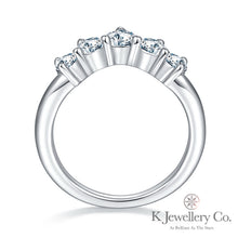 Load image into gallery viewer Moissanite V Stacking Ring