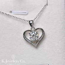Load image into gallery viewer Moissanite Heart Necklace Moissanite Heart Necklace