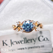 Load image into gallery viewer Moissanite Swiss Blue Ring Customized Swiss blue moissanite arabesque rose ring