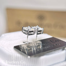將圖片載入圖庫檢視器 Moissanite Princess Cut Ear Studs 莫桑石公主方石清鑲耳釘