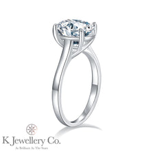 Load image into gallery viewer Moissanite 2.5ct Oval Ring Moissanite oval 2.5 carat ring