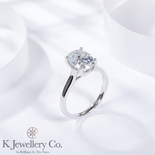 Load image into gallery viewer Moissanite 2.5ct Oval Ring Moissanite oval 2.5 carat ring