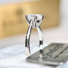 Load image into gallery viewer Moissanite Six Prong Ring Moissanite classic small arm six prong ring