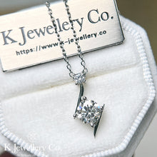 Load image into gallery viewer Moissanite Dance of Lightning Necklace Moissanite Lightning Dance Necklace