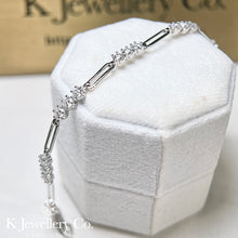 將圖片載入圖庫檢視器 Moissanite Stars Lights Bracelet 莫桑石星光手鏈