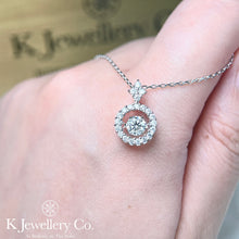 將圖片載入圖庫檢視器 Moissanite Dancing Stone Necklace莫桑石Dancing Stone 0.5 ct 頸鏈