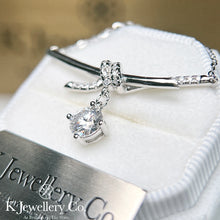 Load image into gallery viewer Moissanite Knot Necklace moissanite knot necklace