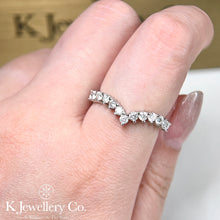 Load image into gallery viewer Moissanite V Stacking Ring Moissanite V-shaped row ring