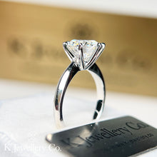 Load image into gallery viewer Moissanite Solitaire Six Prongs Ring Moissanite high inlaid small arm six prong ring