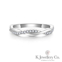 Load image into gallery viewer Moissanite Twisted Princess Cut 2ct Ring Moissanite Princess Cut 2ct Ring