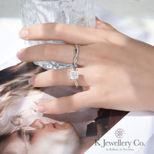Load image into gallery viewer Moissanite Twisted Princess Cut 2ct Ring Moissanite Princess Cut 2ct Ring