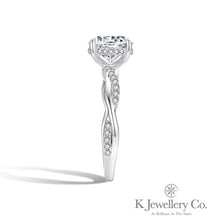 Load image into gallery viewer Moissanite Twisted Round Brilliant 2ct Ring Moissanite Round Two Card Wave Ring