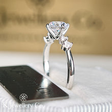 Load image into gallery viewer Moissanite Star Lights Ring Moissanite Star Companion Ring