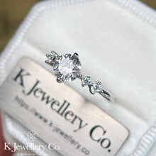 Load image into gallery viewer Moissanite Star Lights Ring Moissanite Star Companion Ring