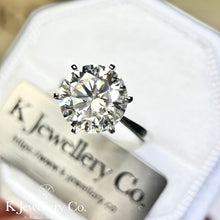 Load image into gallery viewer Moissanite Classic Six Prongs 5ct Ring Moissanite Classic Six Prongs 5ct Ring