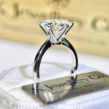 Load image into gallery viewer Moissanite Classic Six Prongs 5ct Ring Moissanite Classic Six Prongs 5ct Ring