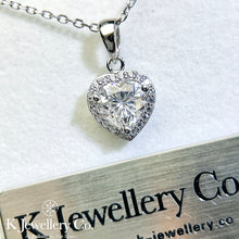 將圖片載入圖庫檢視器 Moissanite Heart Paved Necklace 莫桑石愛心型圍鑲頸鏈