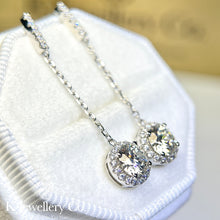 將圖片載入圖庫檢視器 Moissanite Halo Ear Drop Earrings 莫桑石圓型微鑲長耳環