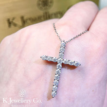 將圖片載入圖庫檢視器 Moissanite 1.6ct Cross Necklace 莫桑石1.6卡十字架頸鏈