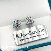 Load image into gallery viewer Moissanite Snowflake Ear Studs Moissanite surrounding stone snowflake earrings
