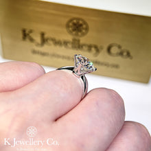 Load image into gallery viewer Moissanite Classic Six Prongs 5ct Ring Moissanite Classic Six Prongs 5ct Ring