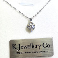 Load image into gallery viewer Moissanite Necklace Moissanite simple two-claw necklace