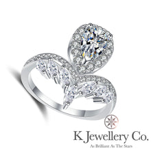 Load image into gallery viewer Moissanite Pear Josephine Ring Moissanite pear-shaped with marquise ring
