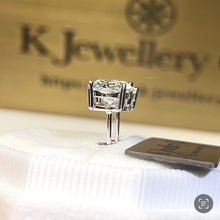 將圖片載入圖庫檢視器 Moissanite Classis Four Claws Earrings