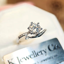 Load image into gallery viewer Moissanite Star Wishes Ring Moissanite Star Wishes Ring