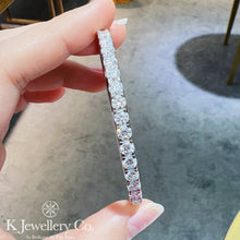 將圖片載入圖庫檢視器 Moissanite 12ct Full Paved Bangle 全圈莫桑石12卡手鐲