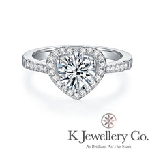 將圖片載入圖庫檢視器 Moissanite Heart Full Paved Ring 莫桑石傾心戒指