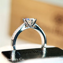 Load image into gallery viewer Moissanite Six Prong Paved Ring Moissanite Star Diamond Ring