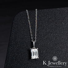 將圖片載入圖庫檢視器 Moissanite Emerald Cut Necklace 莫桑石清鑲祖母切頸鏈