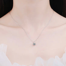 Load image into gallery viewer Moissanite Necklace Moissanite simple two-claw necklace