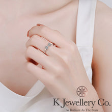 將圖片載入圖庫檢視器 Moissanite Double Hearts Ring 莫桑石心型蝴蝶結戒指