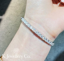 將圖片載入圖庫檢視器 Moissanite 12ct Full Paved Bangle 全圈莫桑石12卡手鐲