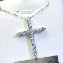 將圖片載入圖庫檢視器 Moissanite 1.6ct Cross Necklace 莫桑石1.6卡十字架頸鏈