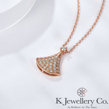 將圖片載入圖庫檢視器 Moissanite Diva Necklace 莫桑石小裙子頸鏈