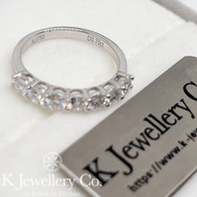 將圖片載入圖庫檢視器 Moissanite PT950 Seven Stars Ring 莫桑石PT950鉑金七顆星光戒指